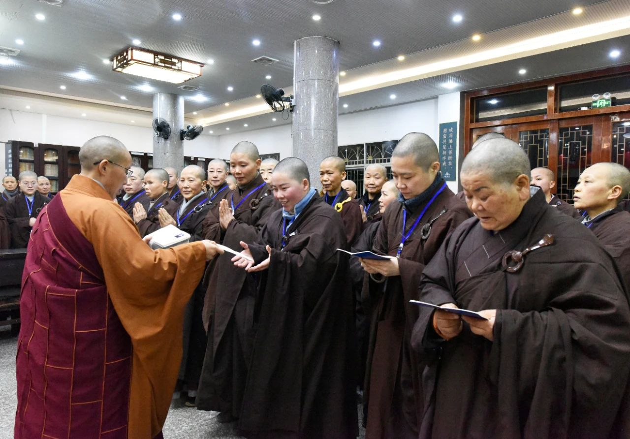 福建省佛教协会第三次传授式叉摩那戒法会圆满