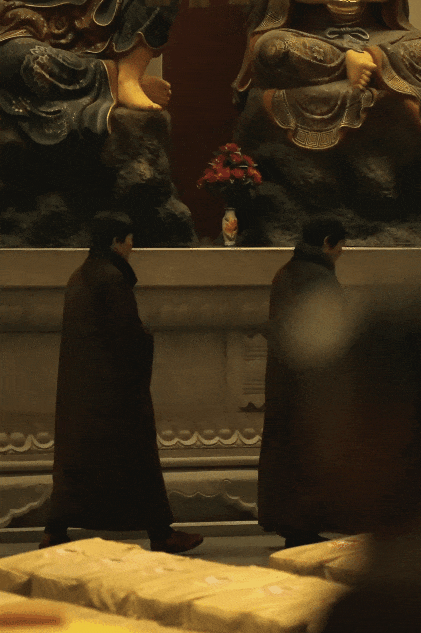 第一批搬进寺院养老的人