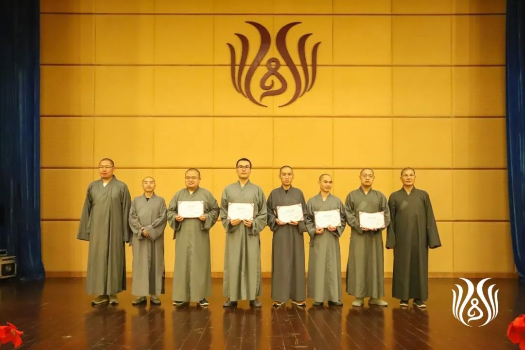 当一位僧青年决定报考普陀山佛学院