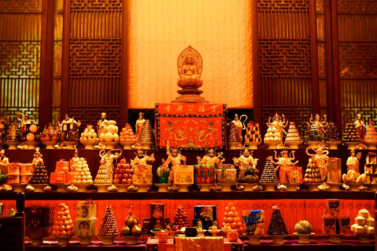 杭州灵隐寺举行甲辰新春供佛斋天法会 祈愿国土安宁 人民康乐​