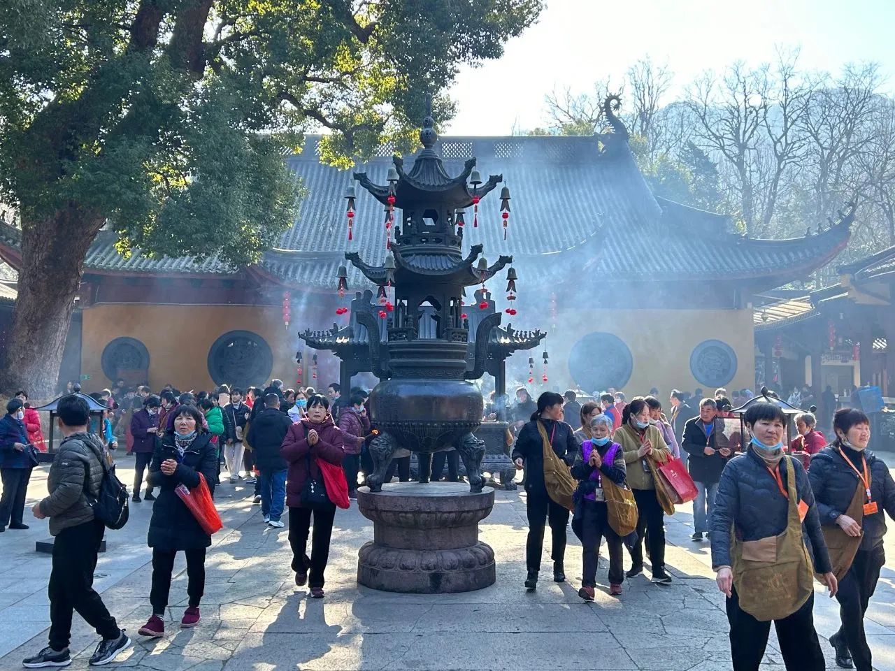 2024年杭州佛教新春祈福活动平稳有序、安全吉祥