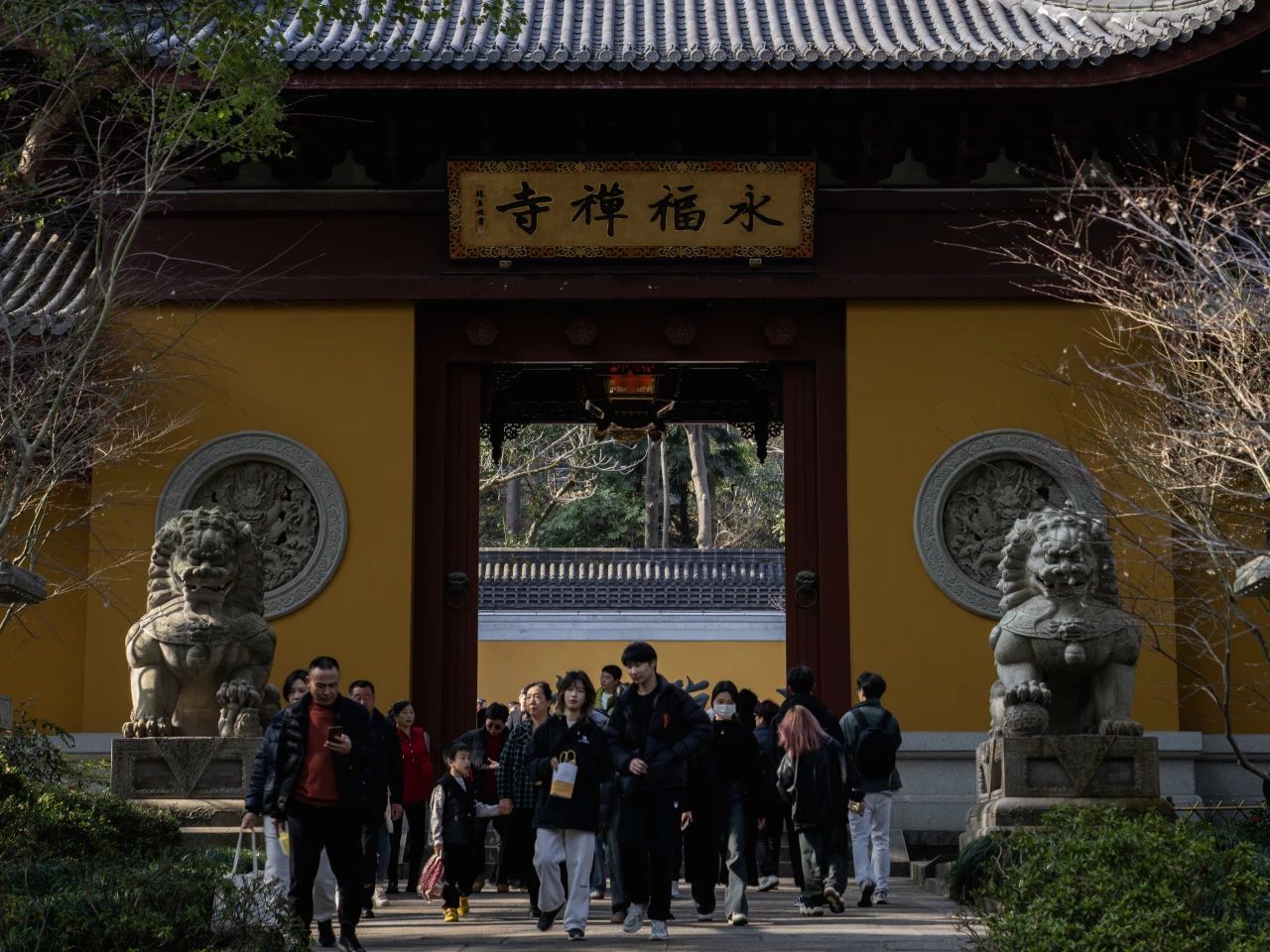 2024年杭州佛教新春祈福活动平稳有序、安全吉祥