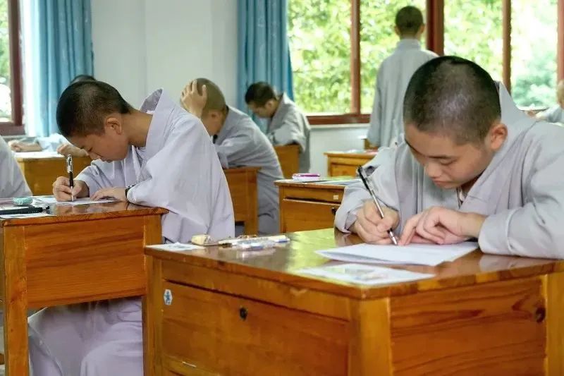 学院动态‖江西佛学院大金山尼众佛学院招生简章