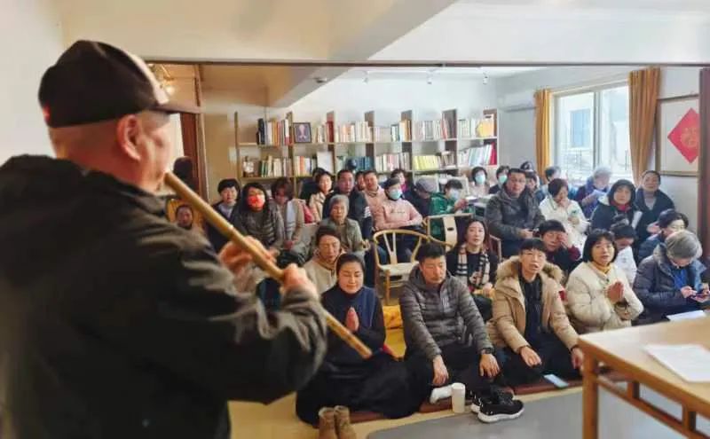 人间净土，由愿导行——记戒修法师上海市赵朴初研究会佛学讲座