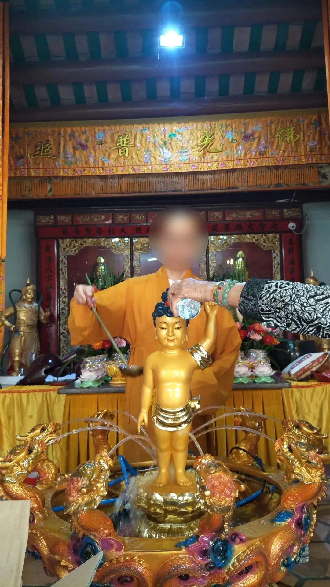 寺庙住持竟是逃了23年的命案凶手？被抓捕前正试图逃往西藏