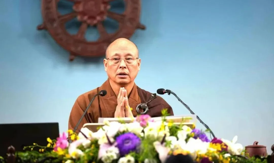 界诠法师：要以法相见，不能以情相牵