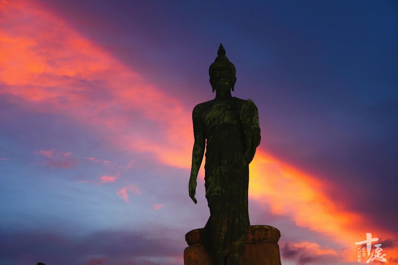 联合国卫塞节｜世界各地佛教长老为全球和平点灯祈福（多图）