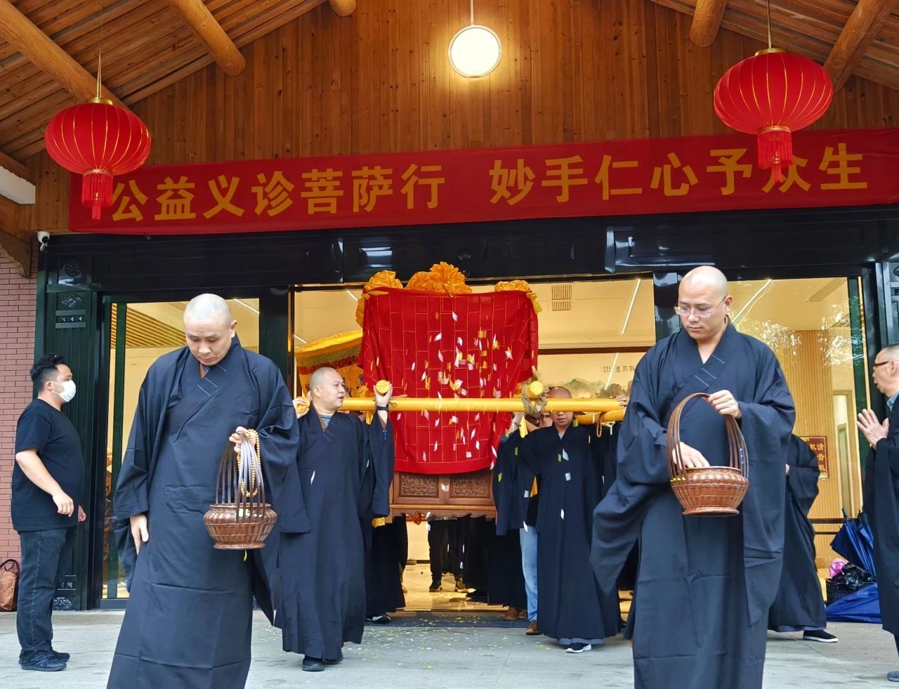 功德圆满，驾返莲邦——开说长老荼毗法会殊胜圆满