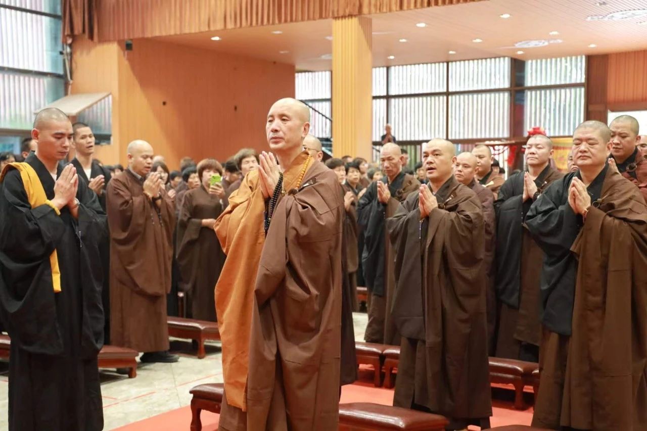 功德圆满，驾返莲邦——开说长老荼毗法会殊胜圆满