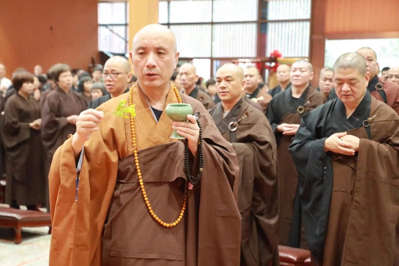 功德圆满，驾返莲邦——开说长老荼毗法会殊胜圆满