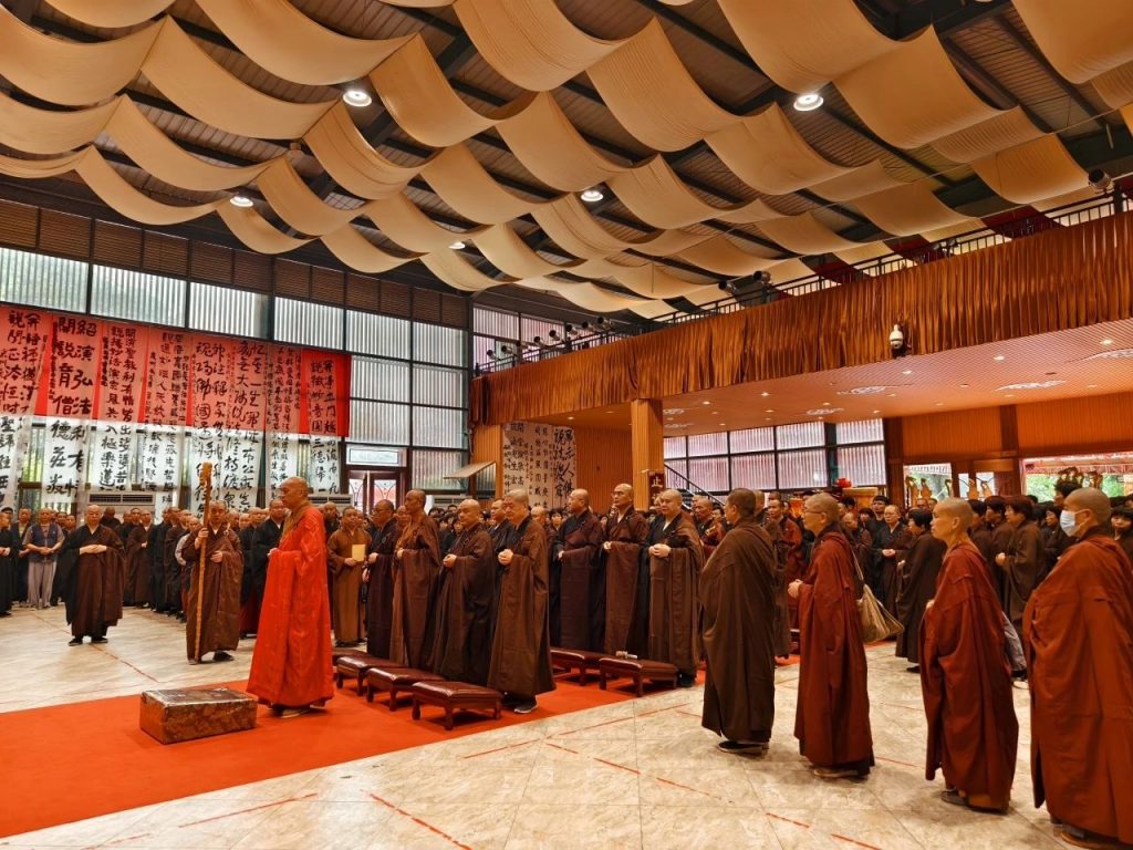 功德圆满，驾返莲邦——开说长老荼毗法会殊胜圆满