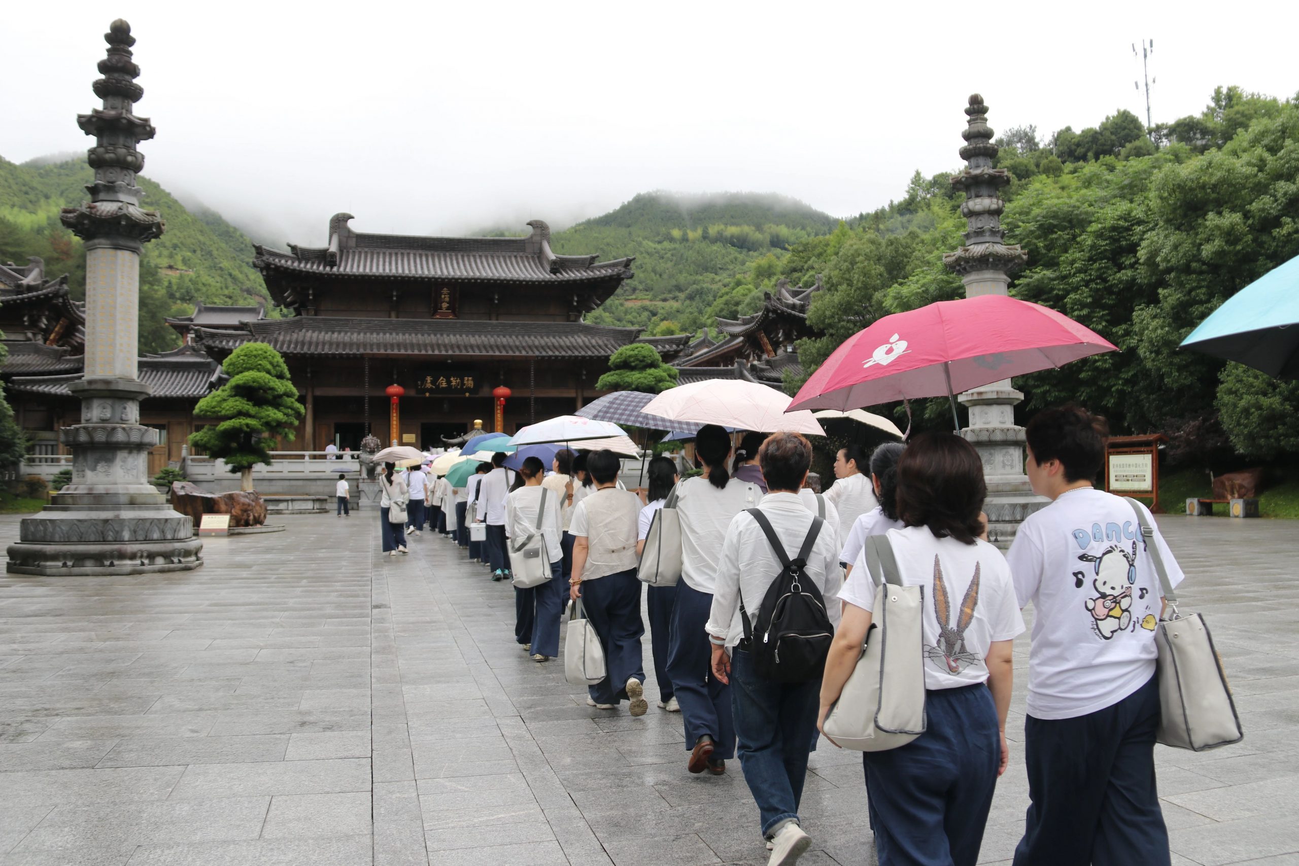 听闻经教 朝礼圣地 | 温州头陀寺永嘉大师文化中心永嘉禅研修班赴安福寺朝礼参学