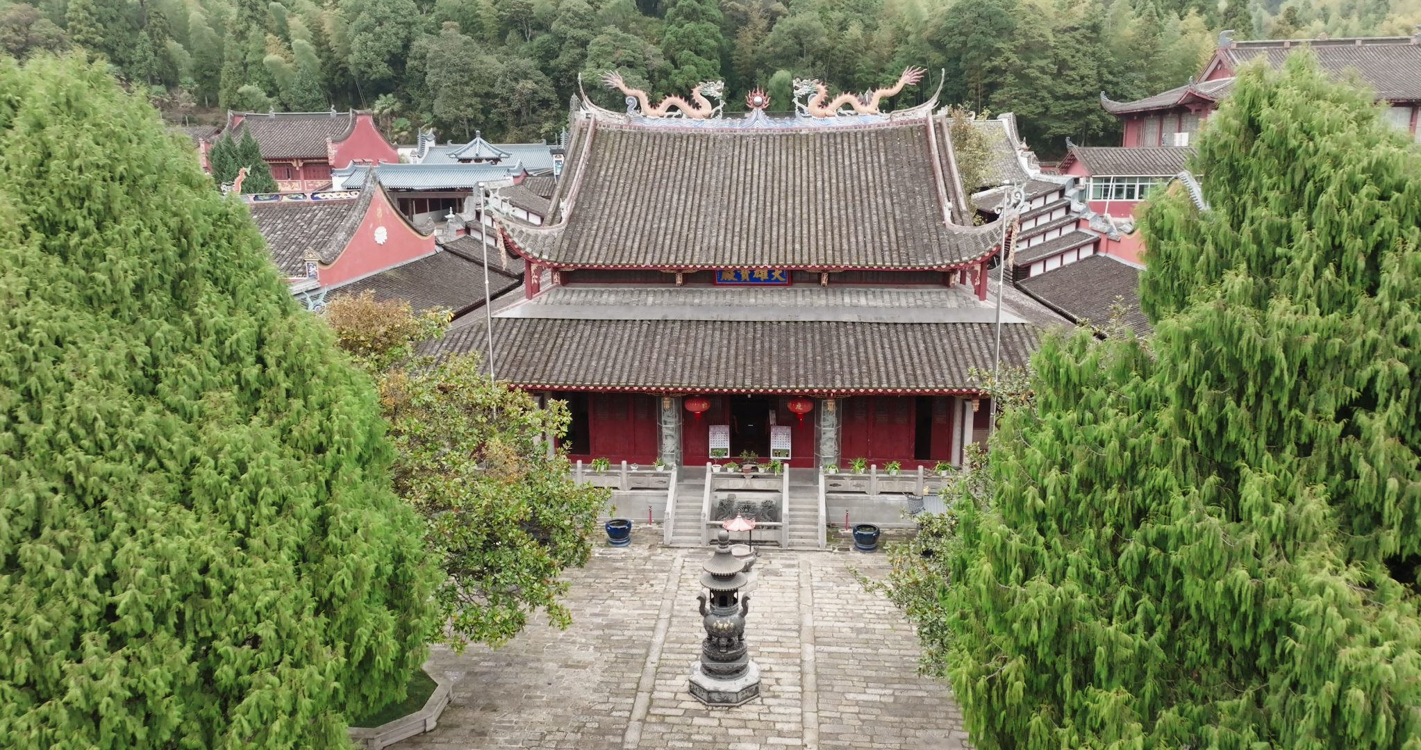 雪峰崇圣禅寺甲辰年五月十五日布萨诵戒