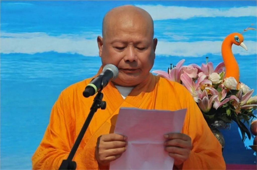 玉环市佛协举行海上增殖放流活动