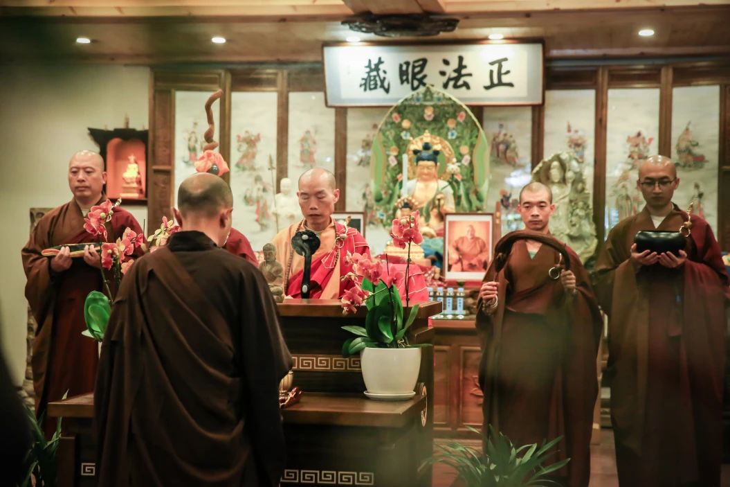 读懂，这身衣服的“含金量”