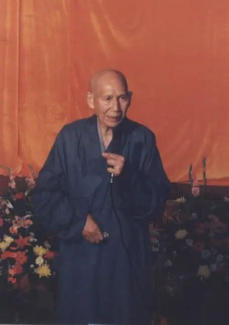 佛源老和尚：某法师死的时候，全身都在抽…