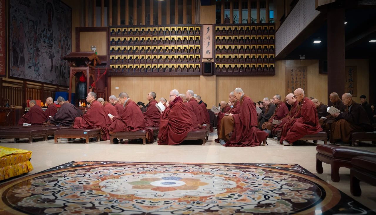 修行人什么最庄严？