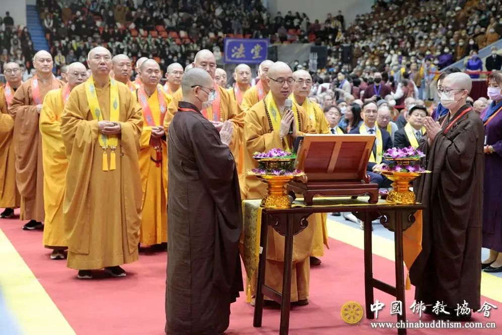 中国佛教协会代表团赴台出席净耀法师追思赞颂典礼活动