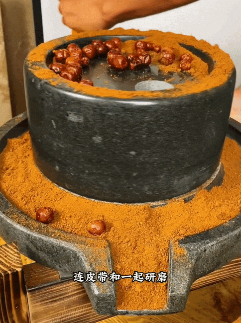 有人靠“吃土”睡得好？！ ！睡饱12h还刮油！