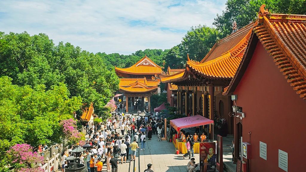 向内寻找答案，而非向外祈求