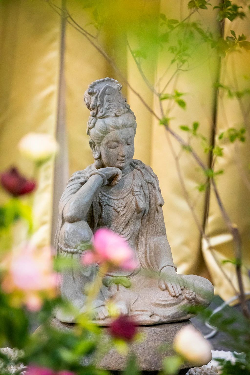 向内寻找答案，而非向外祈求