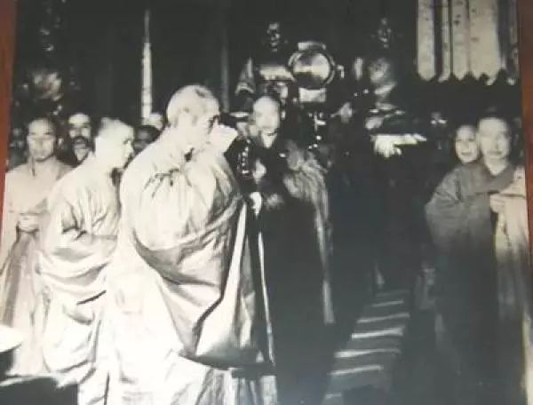 虚云老和尚:常读这部经，就和阿难作同参 ！