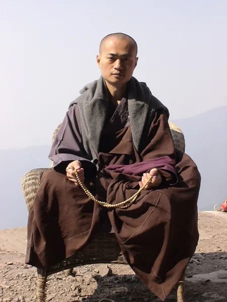 良因法师答疑：有哪些念头会失去三皈依体呢