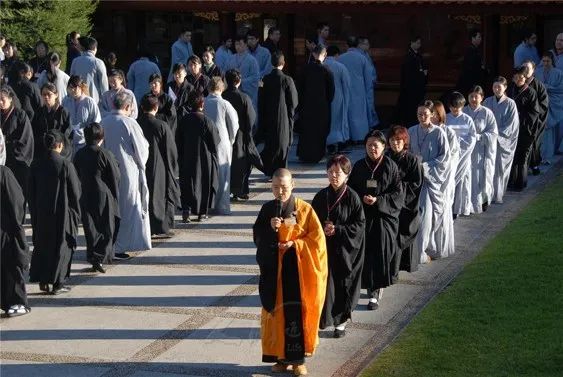 净界法师：当遇到逆缘时，要观照两件事情