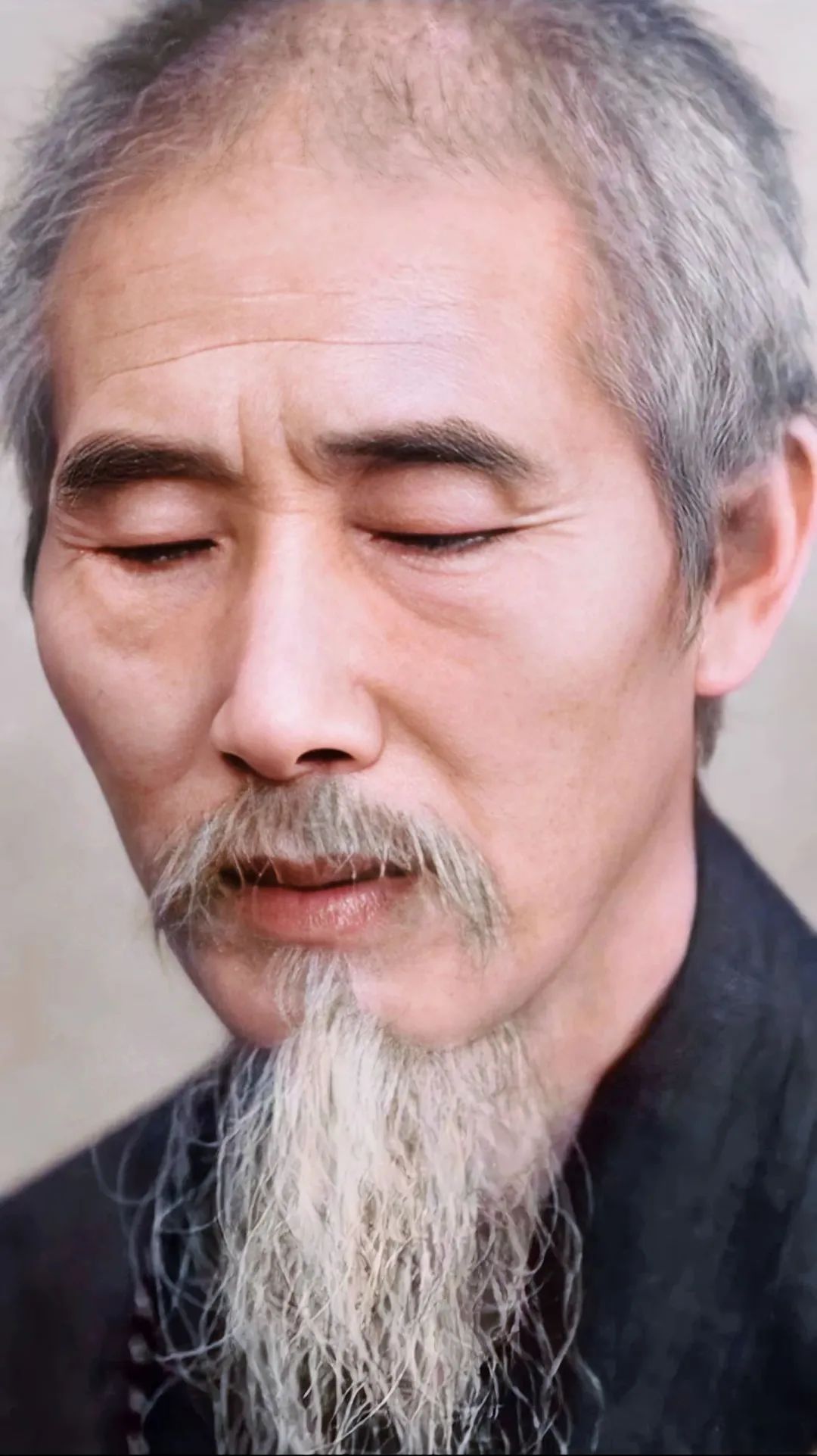 虚云老和尚：如能于千百人中，得一二持戒之人，正法即可久住，佛种即可不灭。”