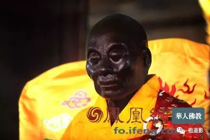 六祖惠能大师：心若住法，名为自缚 ！