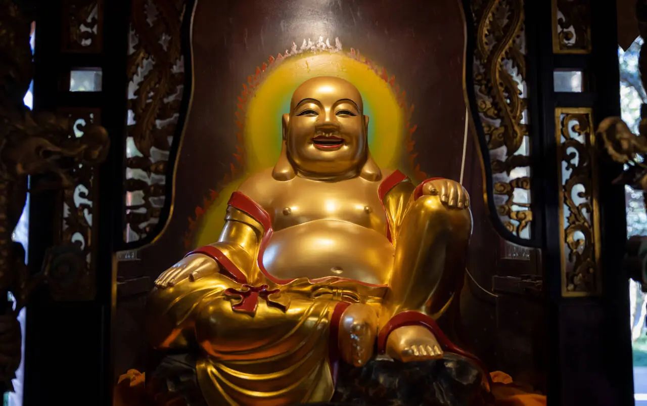 要让别人有进步的机会，要多包容