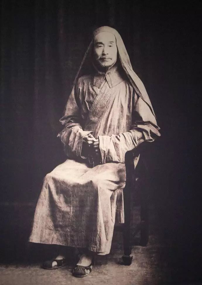 记弘一大师在病中精进念佛