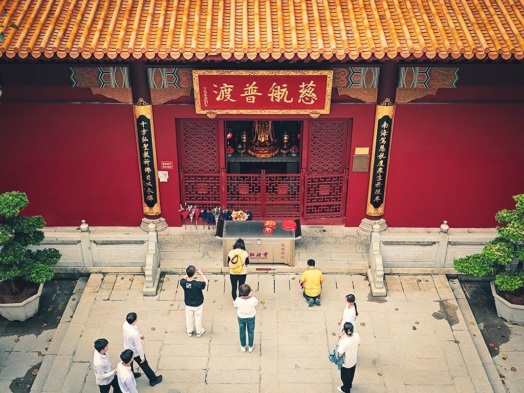 与善者居，如入芝兰之室