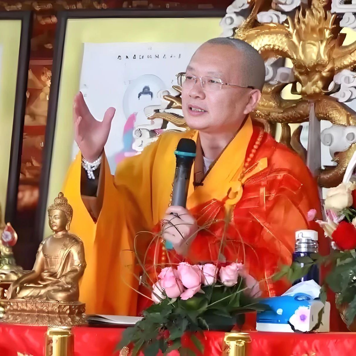 要打破“镜子”才能够契入到本觉