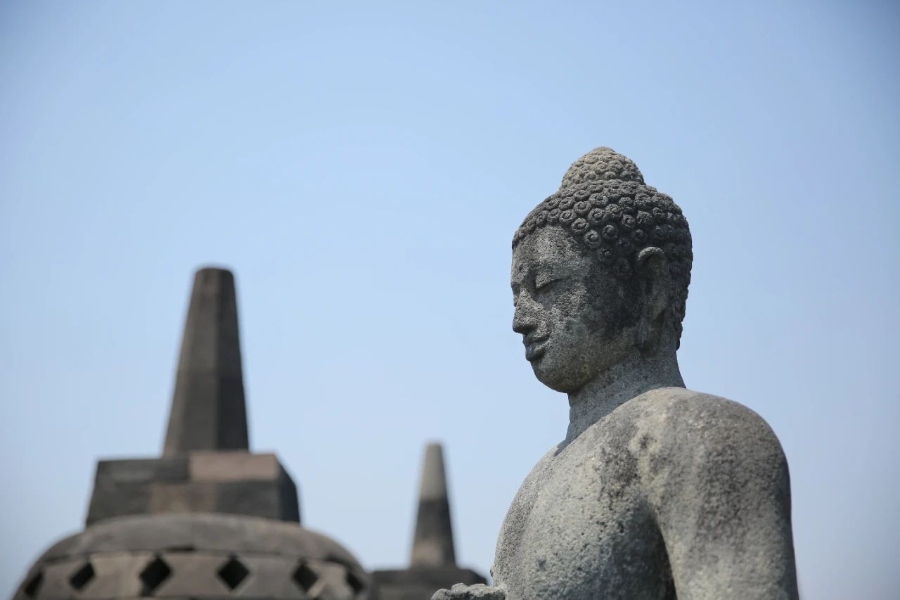 圣慧法师：别把师父“供”上神坛