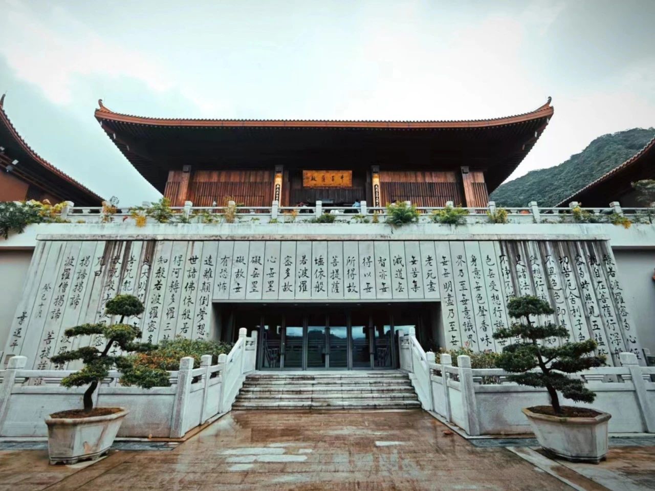 生活最重要的一点，就是专注当下