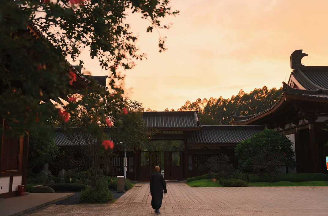 倓虚大师：以愚诚行道，终成法器