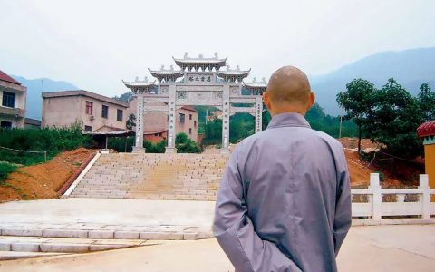 界诠法师 : 物质可以贫困，但精神世界必须富裕 | 新禅风