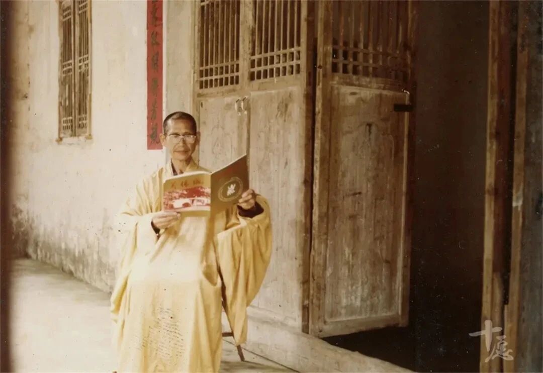 佛源老和尚敲警钟：戒律是律自己的，不要用它量旁人！