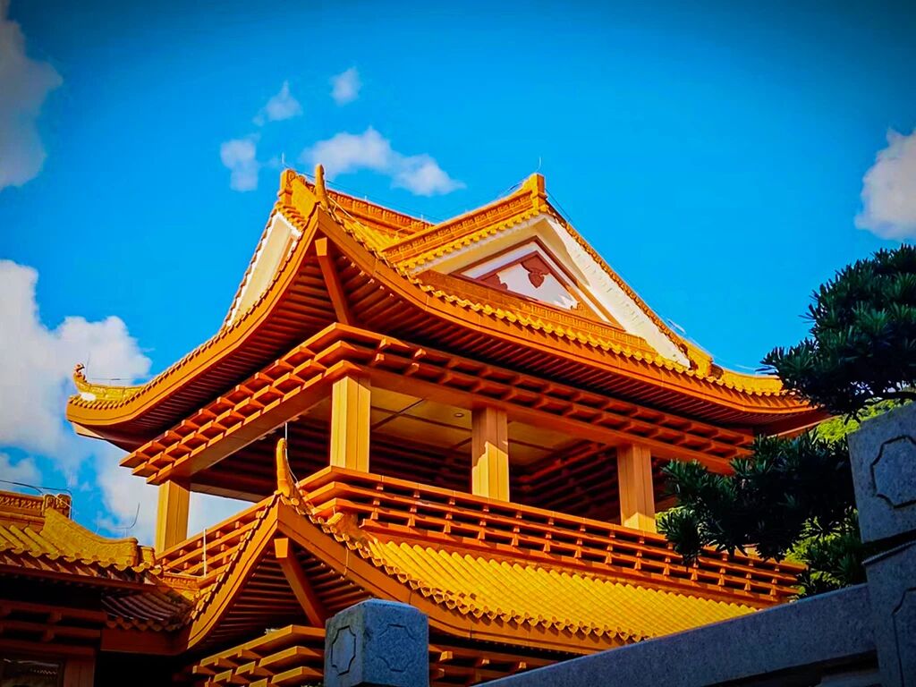 以谦卑为钥，启 “我慢” 之锁