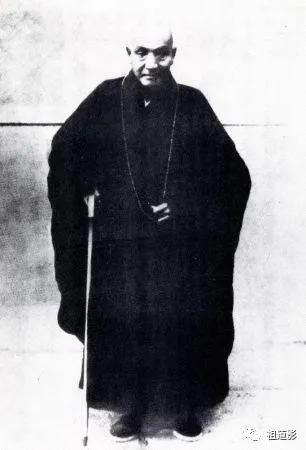 印光法师：残破的佛像、经该如何处置 ？