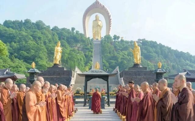 大安法师：女孩子尽量不要出家